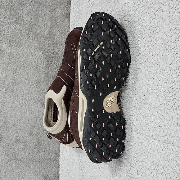 The North Face Women's 9/10 Suede Primaloft Insulated Moc Slip On Sneaker Shoes - Picture 8 of 14